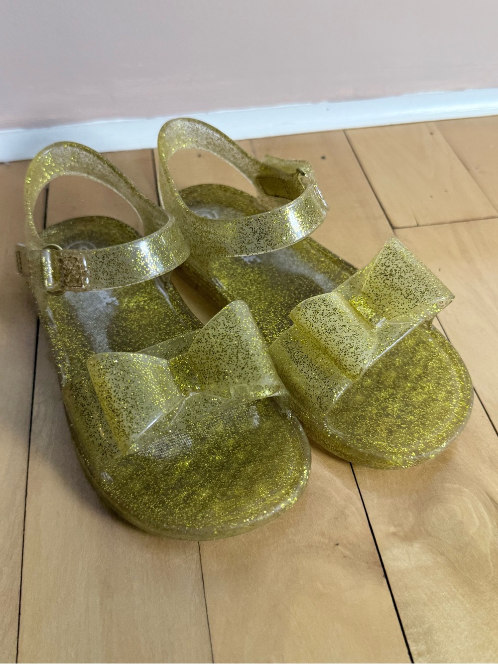 Cat and Jack Glitter Yellow Jelly Sandals with Bow Accent